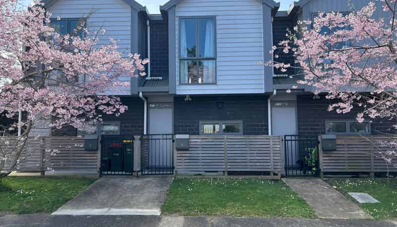 1/21 Moor Avenue, Te Atatu Peninsula
