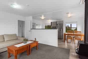 4 Kara Road, MAUNGATAPERE