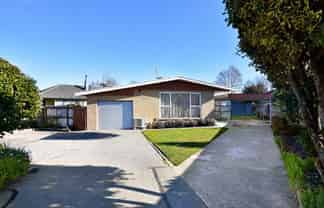 14 Tennyson Crescent, Stoke