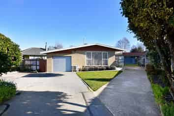 14 Tennyson Crescent, Stoke