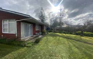 25 Hillcrest Road, Hillcrest
