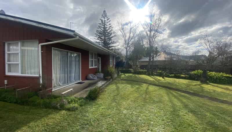 25 Hillcrest Road, Hillcrest