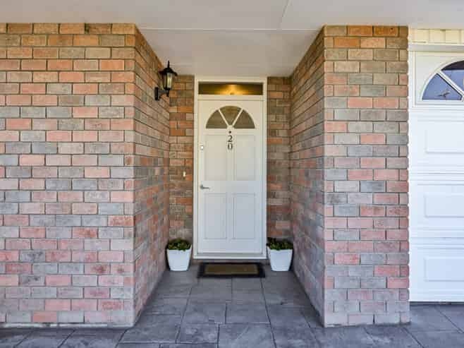 20 Hira Street, Ohawe