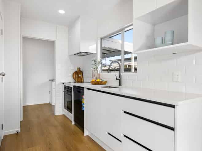 22 Chelburn Crescent, Mangere East