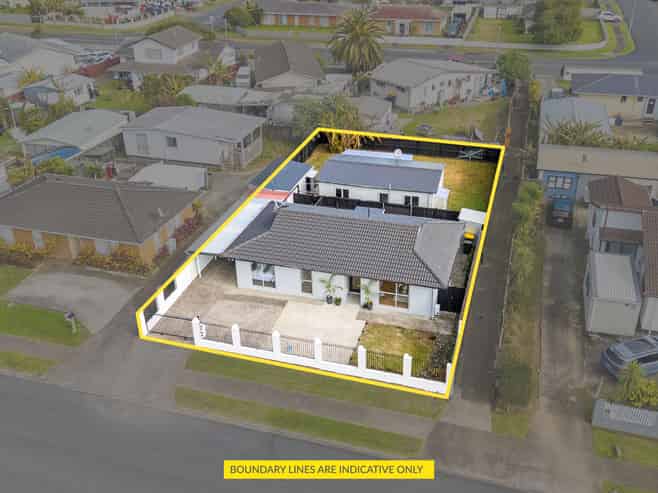22 Chelburn Crescent, Mangere East