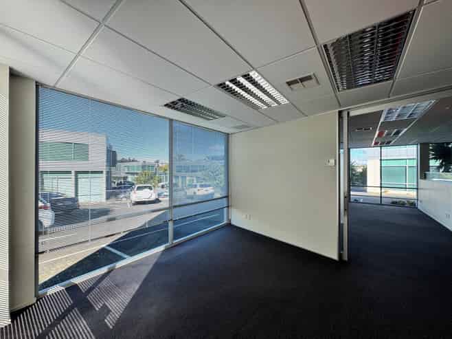 MOVE-IN READY APOLLO DRIVE OFFICE

