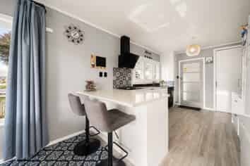21 Orams Road, Hill Park