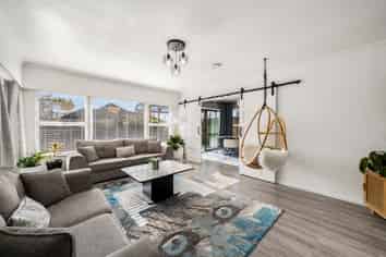 21 Orams Road, Hill Park