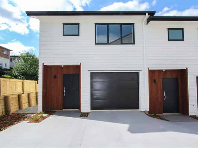 9/18 Hunter Street, Hamilton Lake