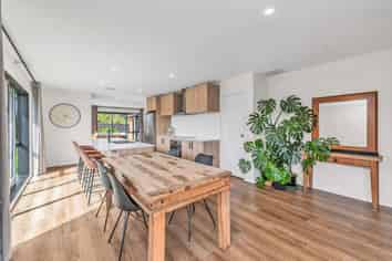 15 Cedric Place, Darfield