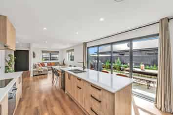 15 Cedric Place, Darfield