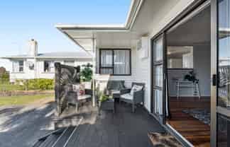 14 Raleigh Street, Waitara