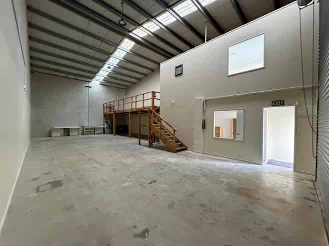 Tidy Greerton Unit - Lease or Buy