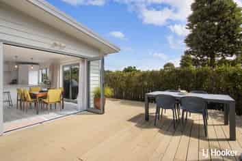 a/68 The Crescent, Waihi Beach