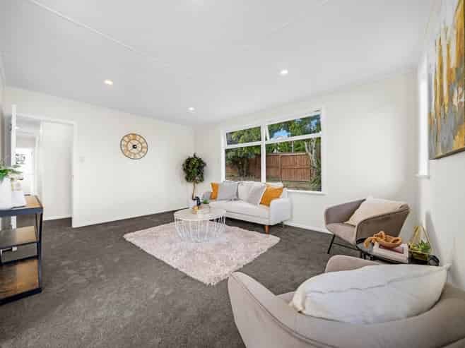 19 Sherwood Avenue, Te Atatu South