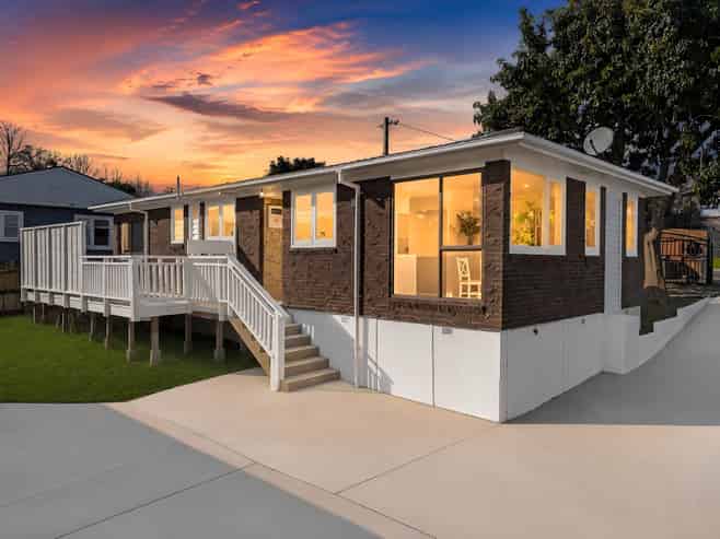 19 Sherwood Avenue, Te Atatu South