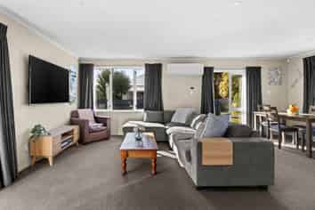 807b Lyell Street, Akina