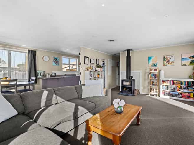 807b Lyell Street, Akina