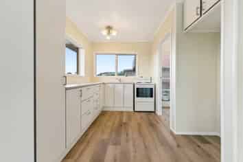 98B Carlisle Road, Browns Bay
