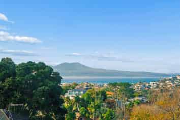 98B Carlisle Road, Browns Bay