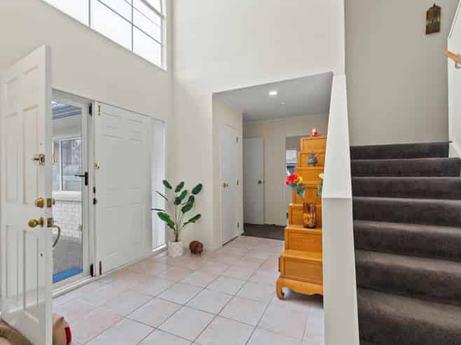 47 Alicia Road, Somerville