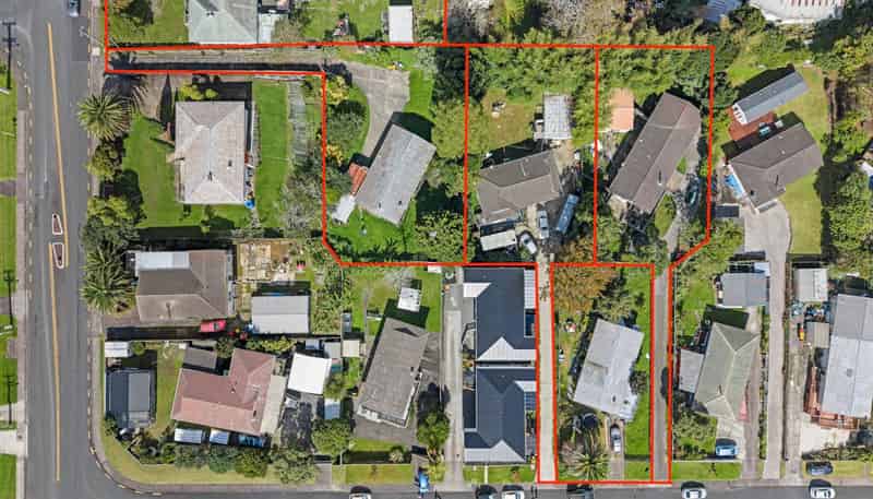 138 &138A Rathghar Road & 51-55 Larissa Avenue, Henderson