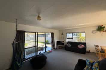 6B Hooper Street, Tamarau