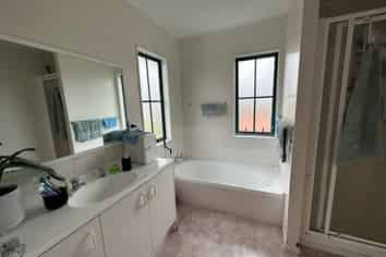 20 Ridgeway Drive, Kamo