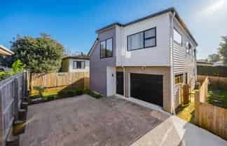 54D Christmas Road, Manurewa