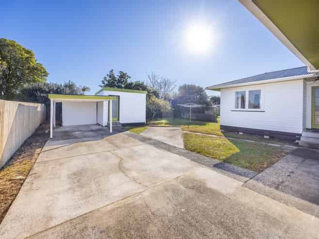 17 Keats Crescent, Enderley
