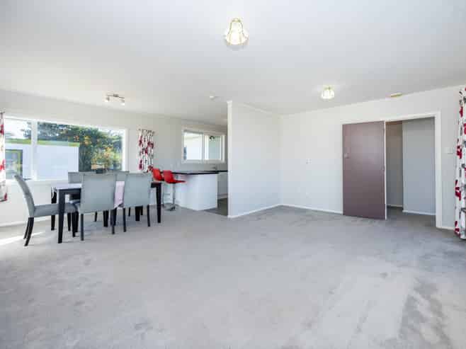 17 Keats Crescent, Enderley