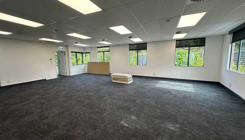 4 Pacific Rise, Mount Wellington