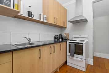2/555 New North Road, Kingsland
