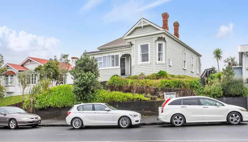 2/555 New North Road, Kingsland