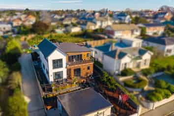 6 Sea View Terrace, Seaview