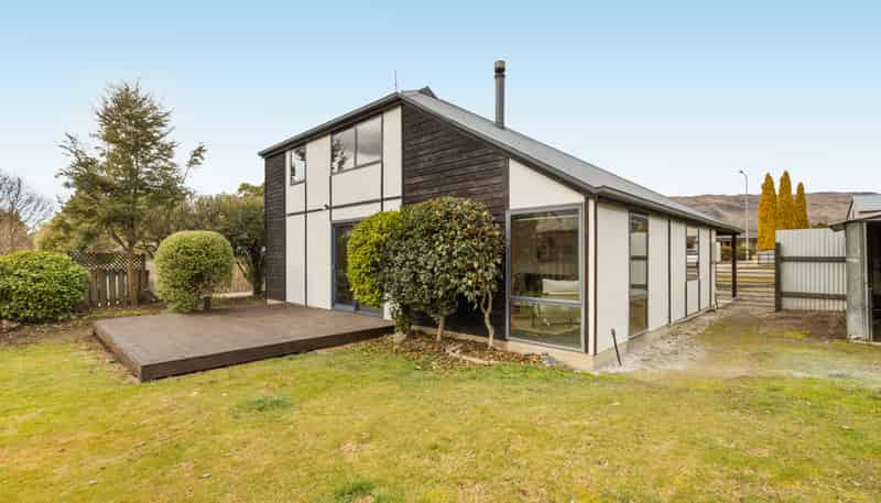 194B Stone Street, Wanaka