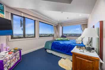 504/9-17 Byron Avenue, Takapuna