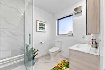 10/7 Spencer Street, Addington
