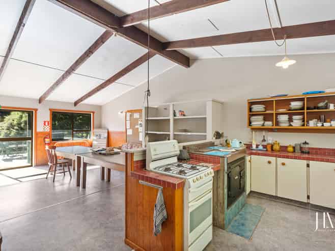 64 Cape Barrier Road, Great Barrier Island