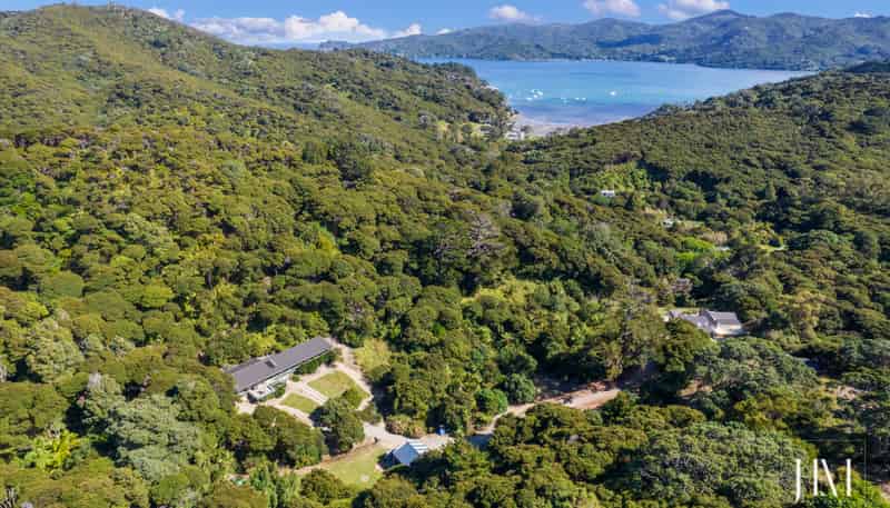 64 Cape Barrier Road, Great Barrier Island