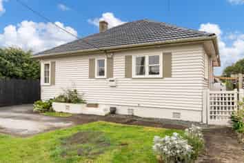 34 Churchill Street, Kensington