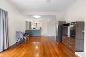 34 Churchill Street, Kensington