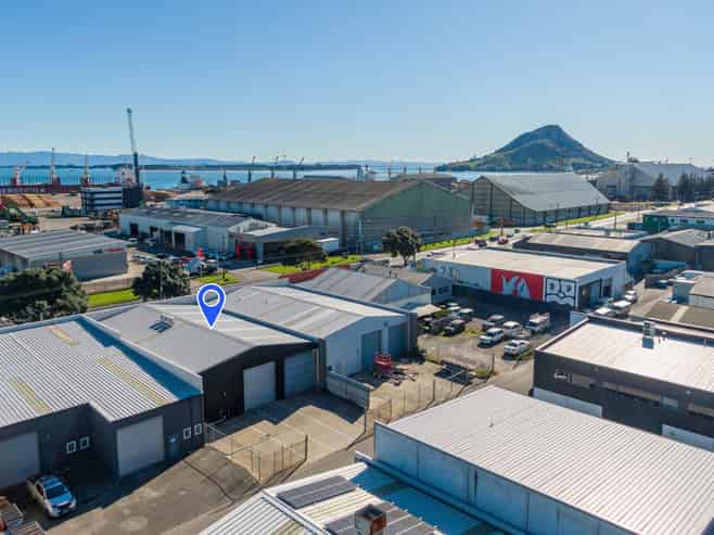 Prime Mount Owner Occupier Opportunity
