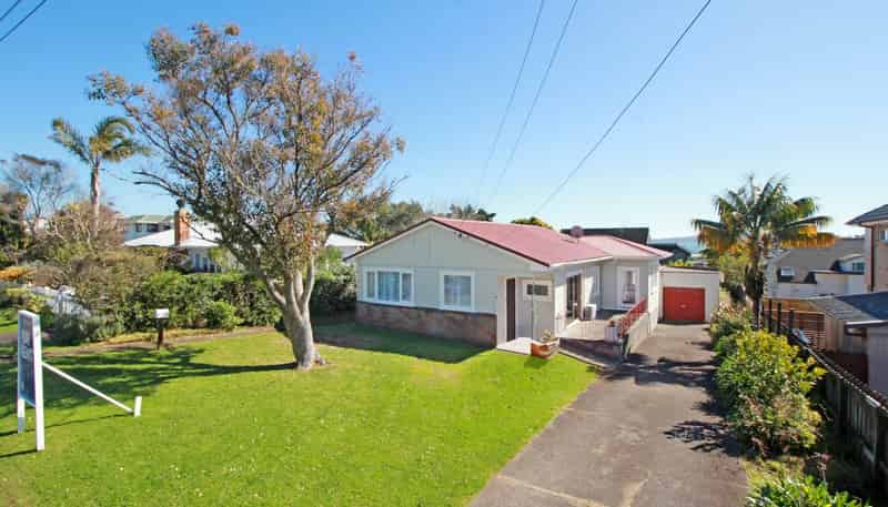 5 Takutai Avenue, Bucklands Beach