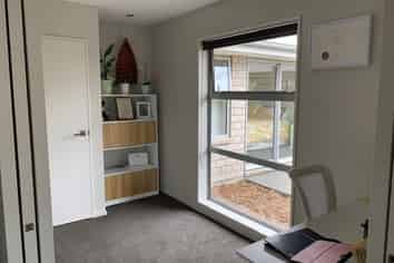 40 Little Oaks Drive, Yaldhurst