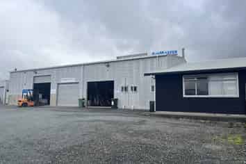 759sqm Industrial facility | 2,160sqm Yard