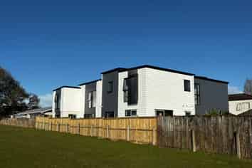 Lot 1&2/12 Butley Drive, Farm Cove