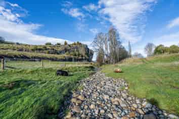 1270 Clifden Highway, Orawia