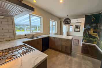 95 Atkin Ave, Mission Bay