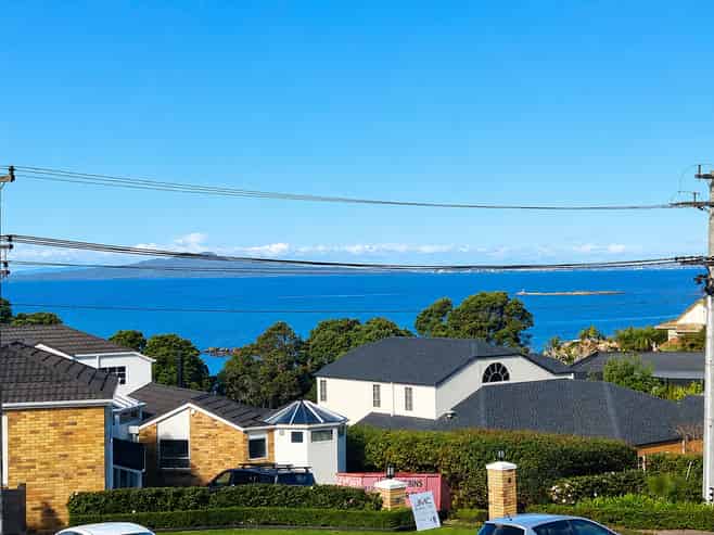 17C Rock Isle Road, Torbay